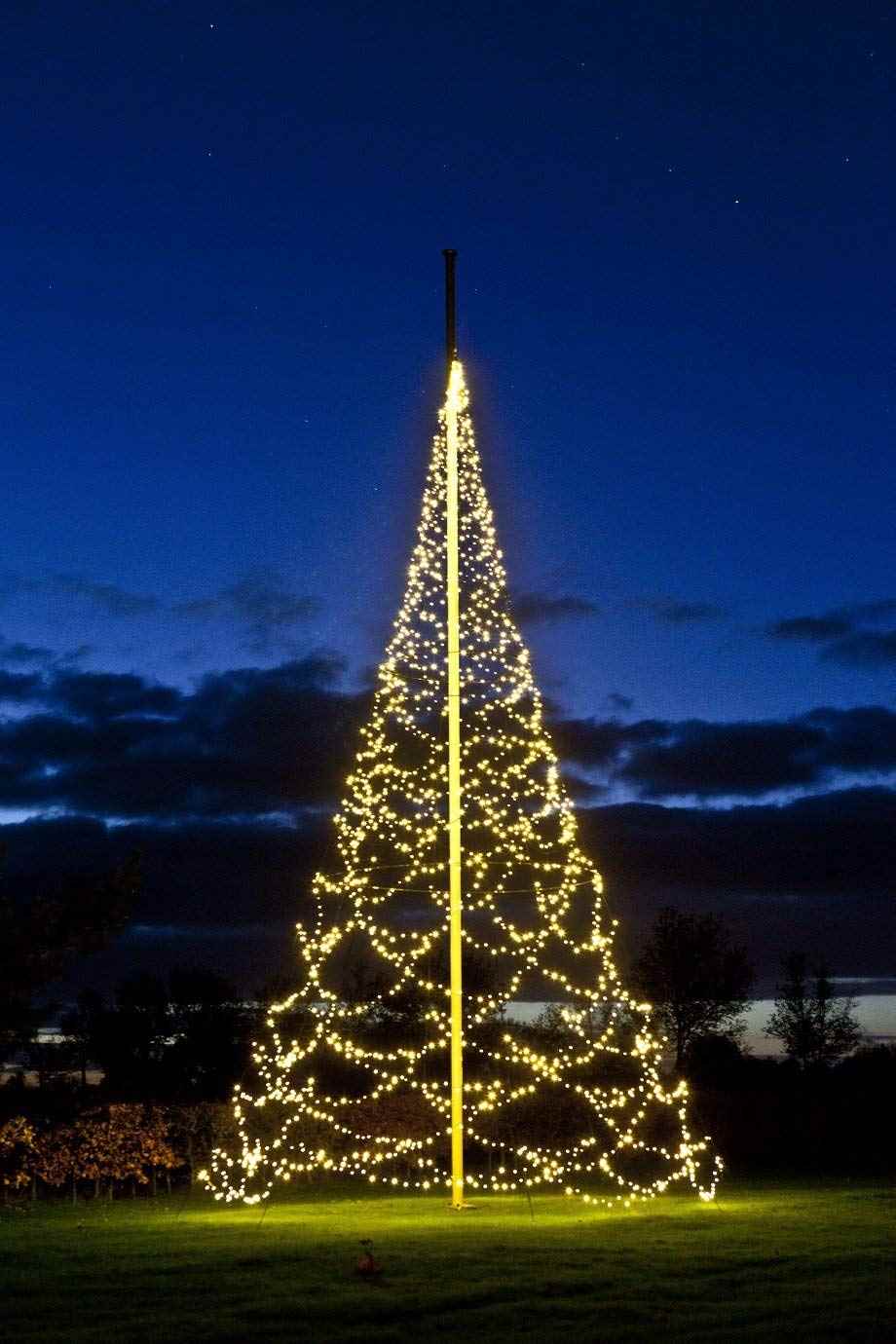Grosser Weihnachts Lichterbaum Die Ultimative Weihnachtsbeleuchtung