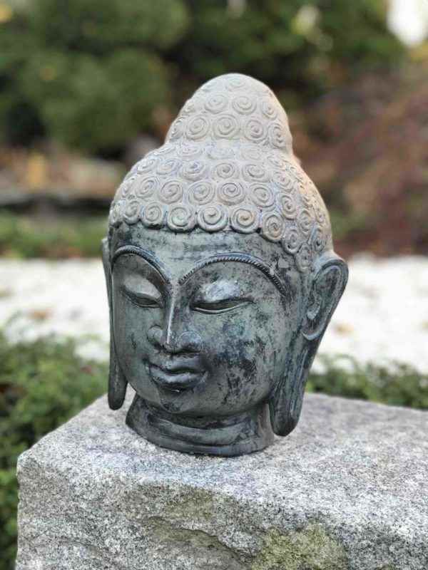 Buddha Kopf massiv Bronze für aussen in verschiedenen Größe lieferbar