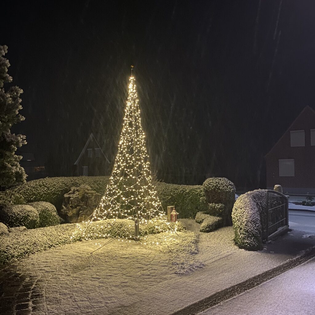 Weihnachtsbeleuchtung außen für Haus und Garten